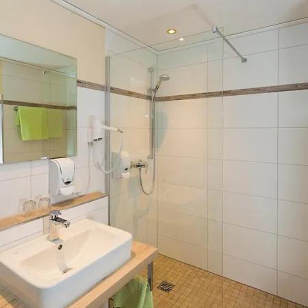 Gondel Hotel 3*