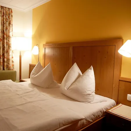Gondel Hotel 3*