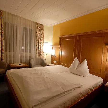 Hotel Gondel 3*