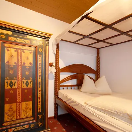 Gondel מלון אלטנקונסשטאדט