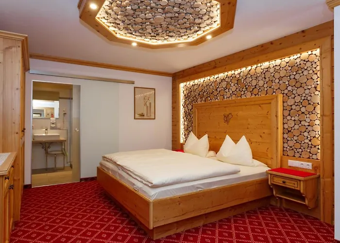 Hotel Gondel 3*