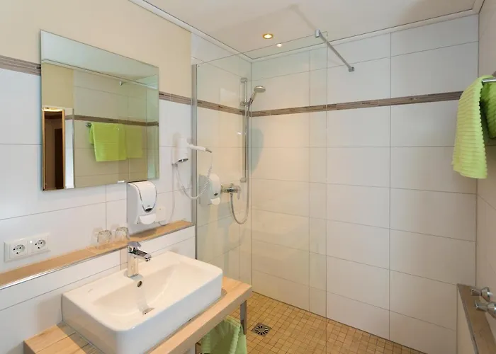 Gondel Hotel 3*