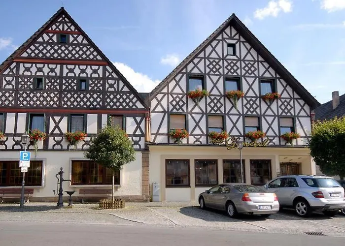 Hotel Gondel 3*